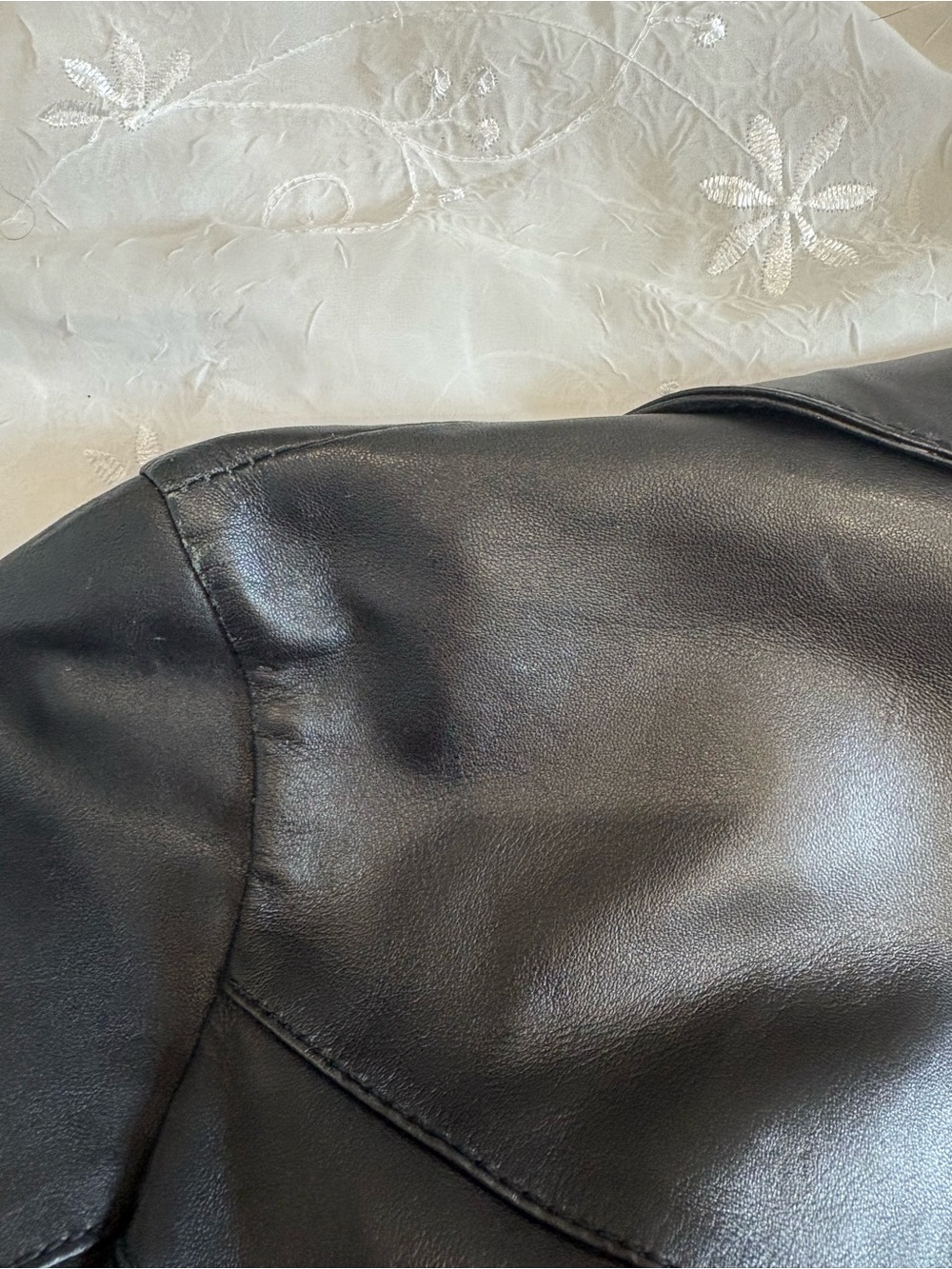 Classic Black Genuine Leather Women's Blazer Jacket - Picture 9 of 10